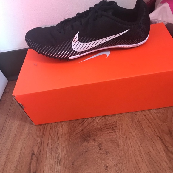 nike zoom rival m 9 men's spikes